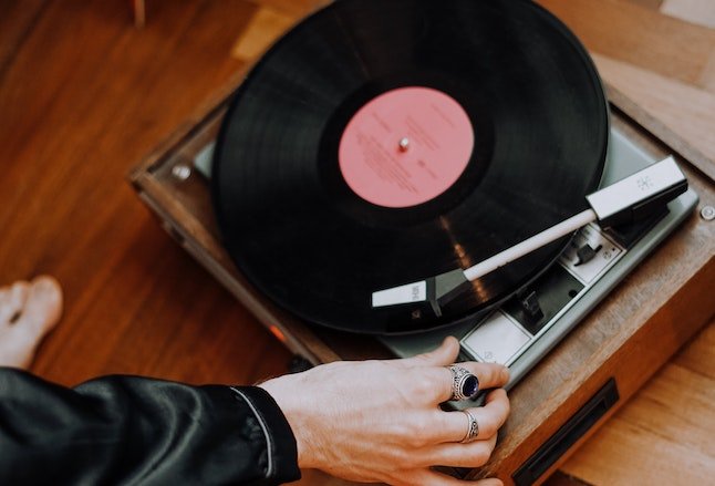 The Best Turntables for Every Budget: A Guide for Vinyl Newcomers